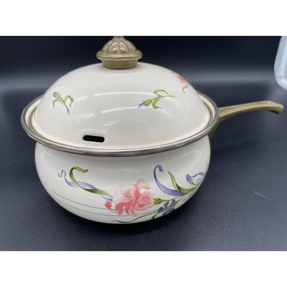 LINCOWARE ENAMEL SAUCEPAN 5 INCH WITH LID BRASS HANDLE VINTAGE 5" Saucepan - Picture 3 of 14